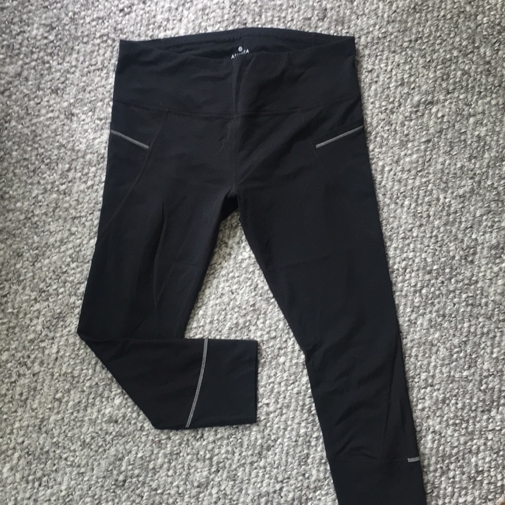 Athleta Rely 2.0 capris